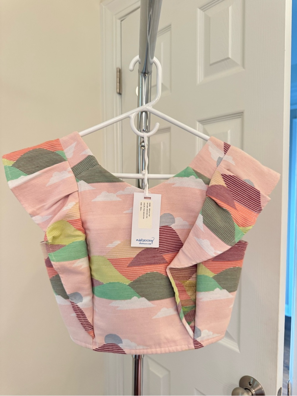 KOCH Cecelia Crop Top in Pink Mountain print with flutter sleeves